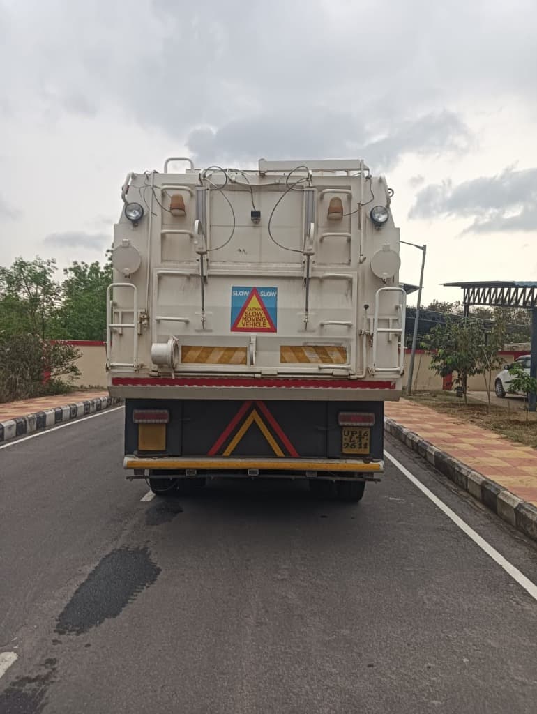 Road Sweeping Machines